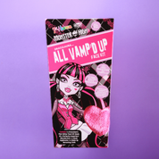 Monster High Draculara All Vamp’d Up Gift Set